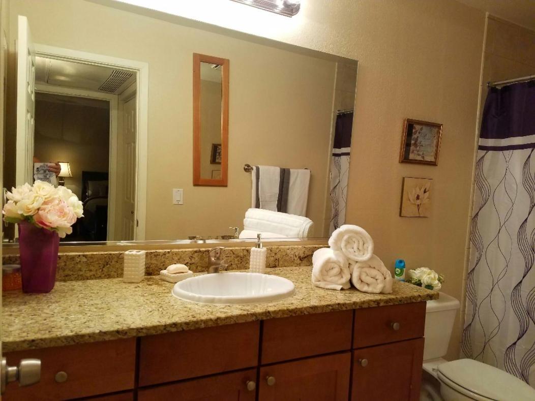 Lovely Condo! Walking Distance To The Strip With Pool And Spa Las Vegas Esterno foto