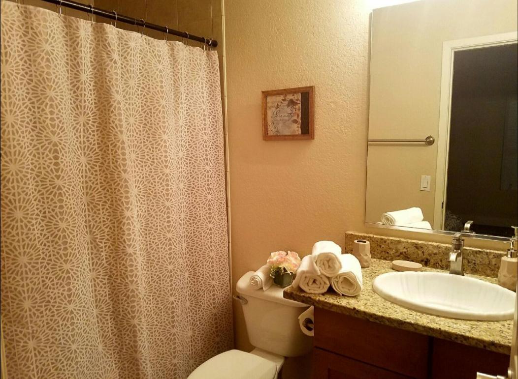 Lovely Condo! Walking Distance To The Strip With Pool And Spa Las Vegas Esterno foto